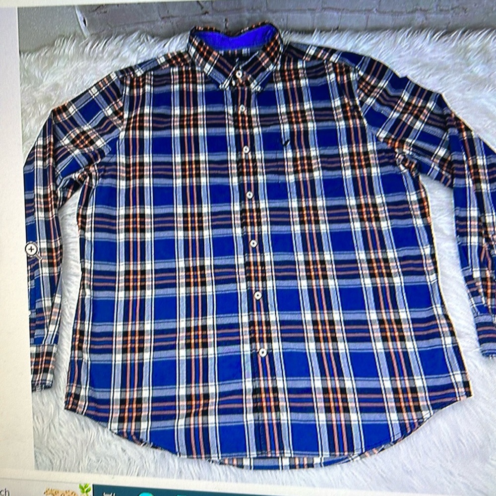 American Eagle outfitters plaid shirt size extra large